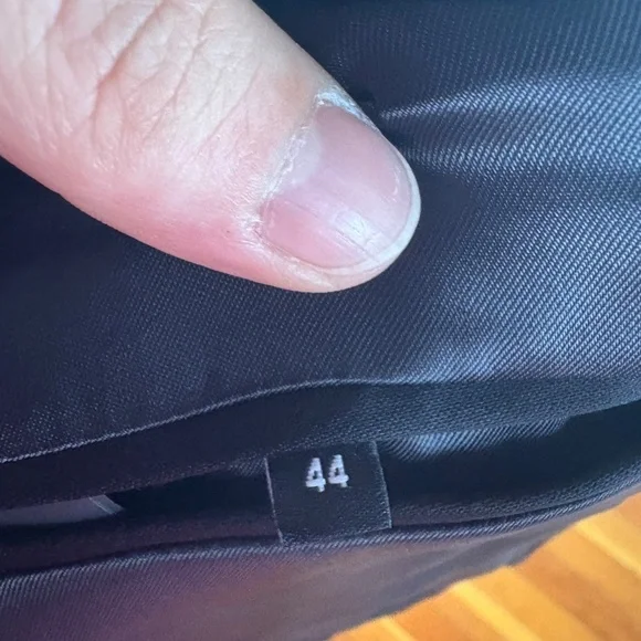 Blazer - Picture 2 of 5